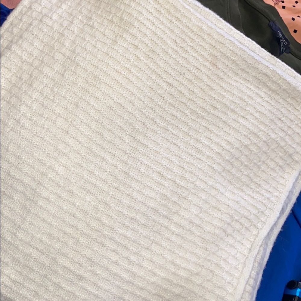 Off white scarf